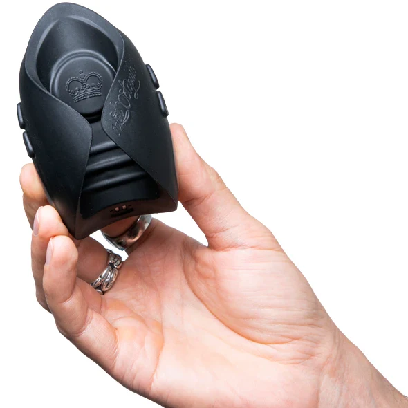 PULSE SOLO INTERACTIVE – Vibrating Male Masturbator with App-Control & Dual Connections - Image 2